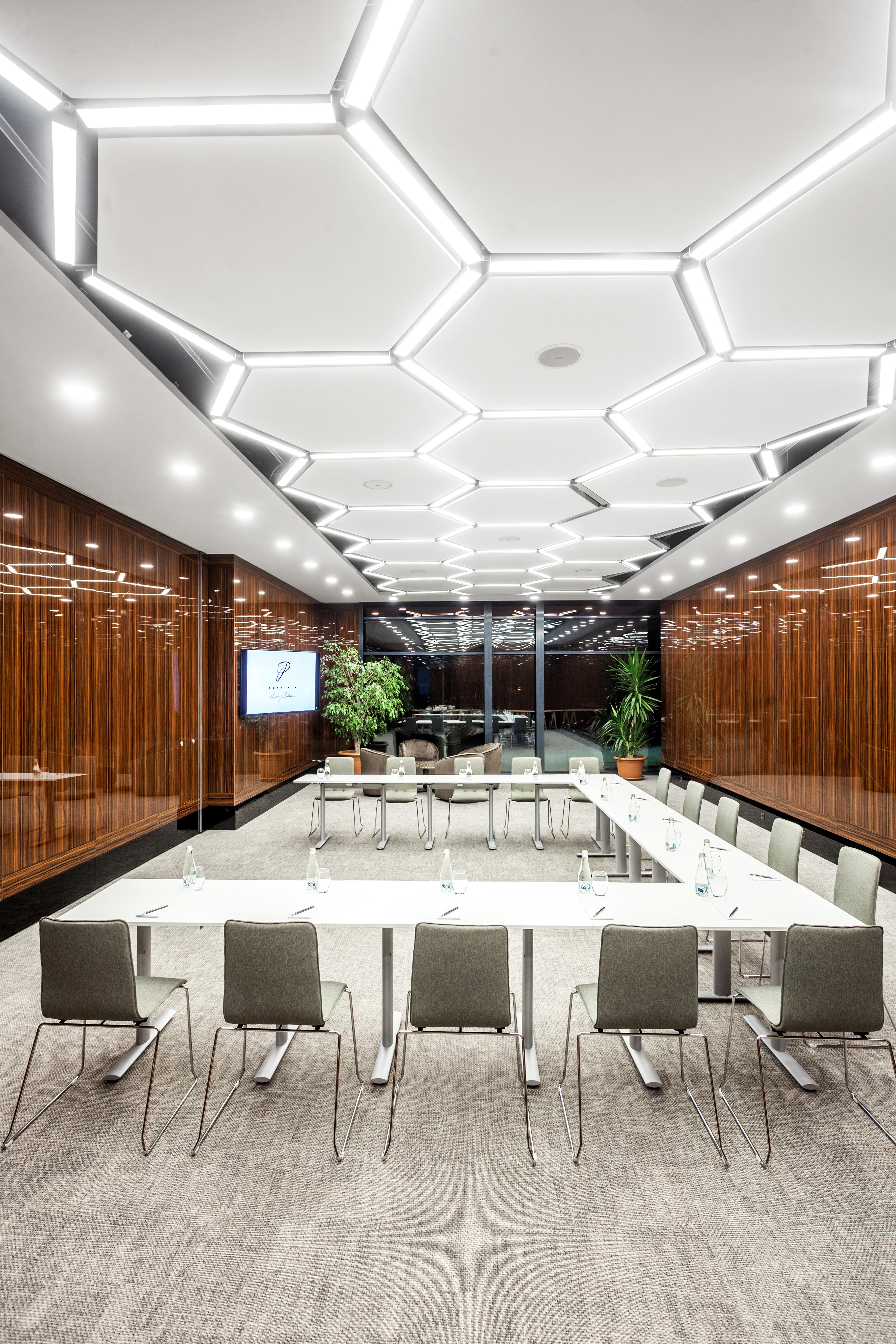 Hotel Platinia Kluž Exteriér fotografie Meeting room